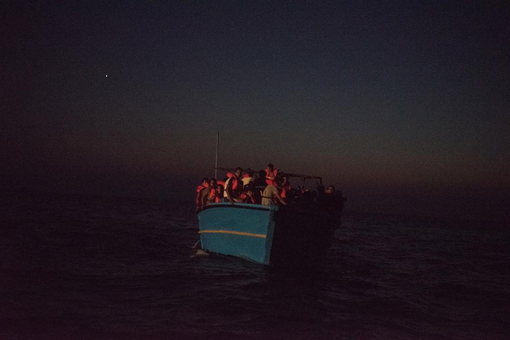 Night rescue of 188 people from an overcrowded wooden boat. (Geo Barents, August 2021, @Vincent Haiges)